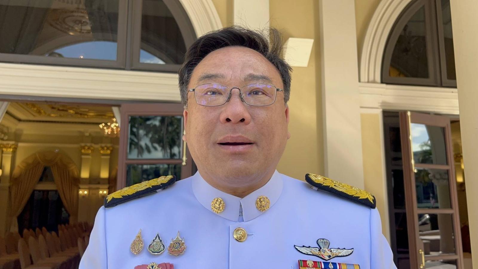 นายจุลพันธ์ อมรวิวัฒน์ รัฐมนตรีว่าการกระทรวงเเรงงาน