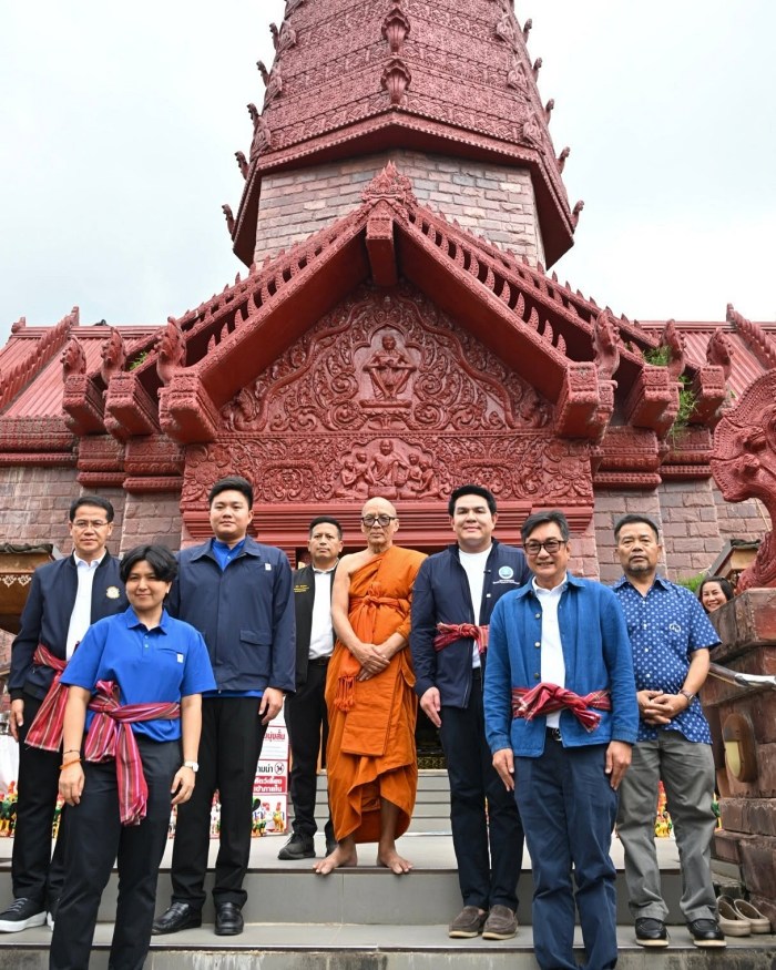 'สุรศักดิ์' ปั้น 'ภูสิงห์' จ.ศรีสะเกษ ฟื้นเศรษฐกิจชายแดน ดันท่องเที่ยวเชิงศรัทธา 2 766674729 1549975393841662 3986886419874774182 n
